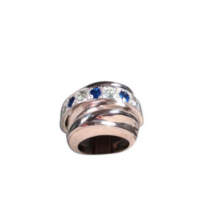 anello argento e pietre