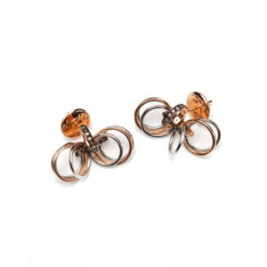 Un paio orecchini oro 9kt brillanti brown